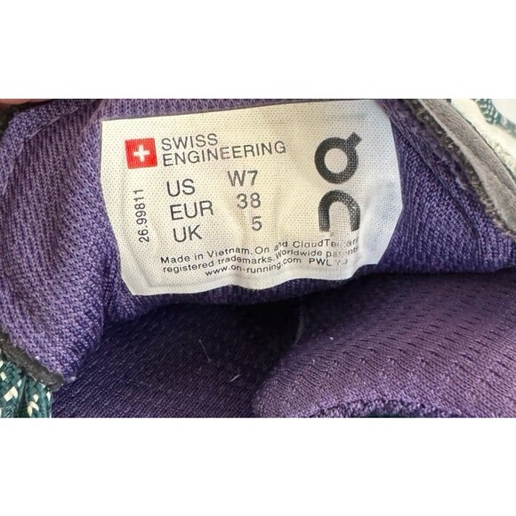 On Cloud Running Cloudnova Womens Shoe White 26.99811 Low Top Color Block Mesh 7 - Picture 7 of 10